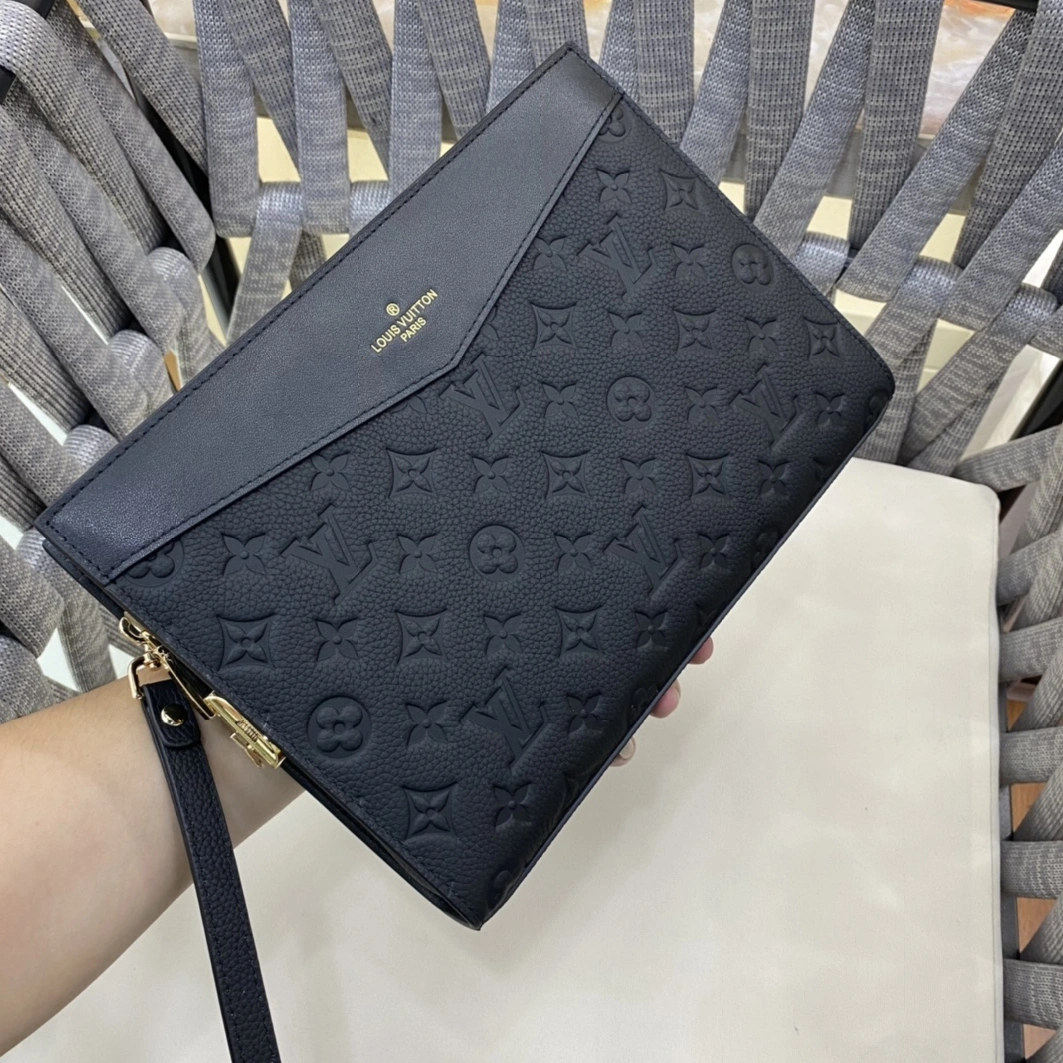 Breathable 3665 Louis Vuitton AAA Man Wallets