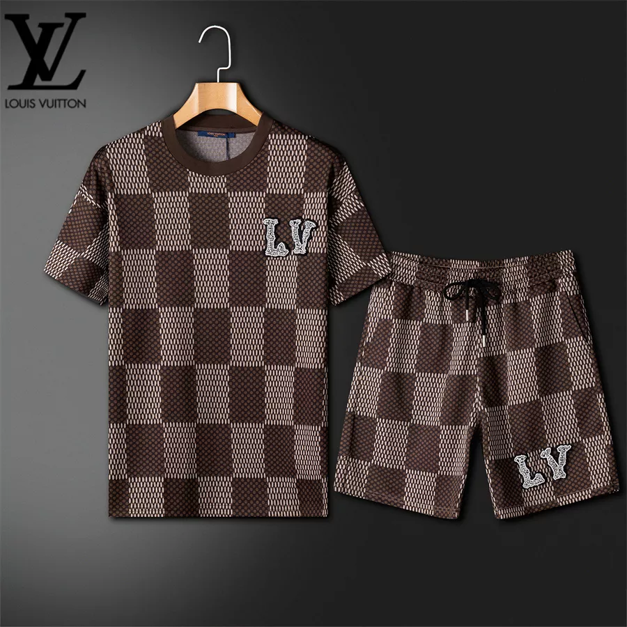 Breathable 3698 Louis Vuitton LV Tracksuits Short Sleeved For Unisex