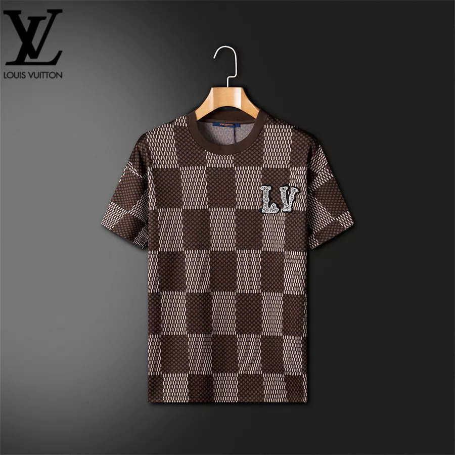 Breathable 3698 Louis Vuitton LV Tracksuits Short Sleeved For Unisex