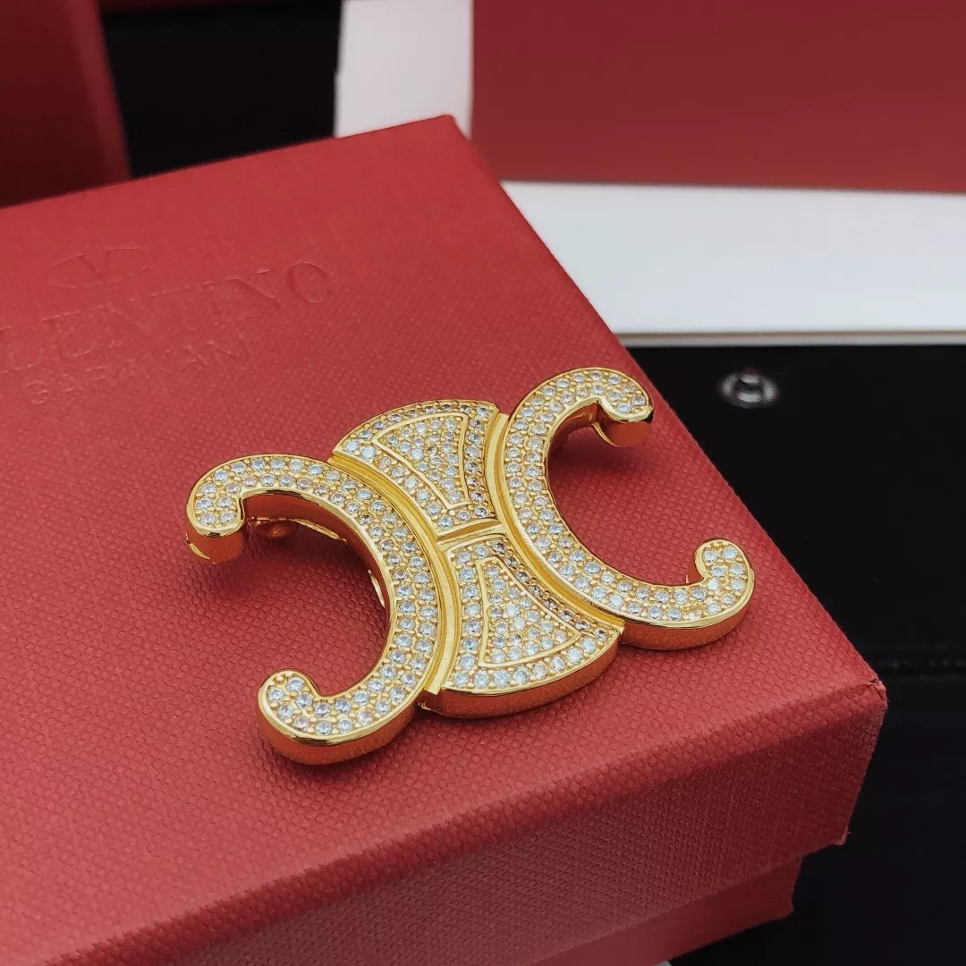 Breathable 3926 Celine Brooches For Women