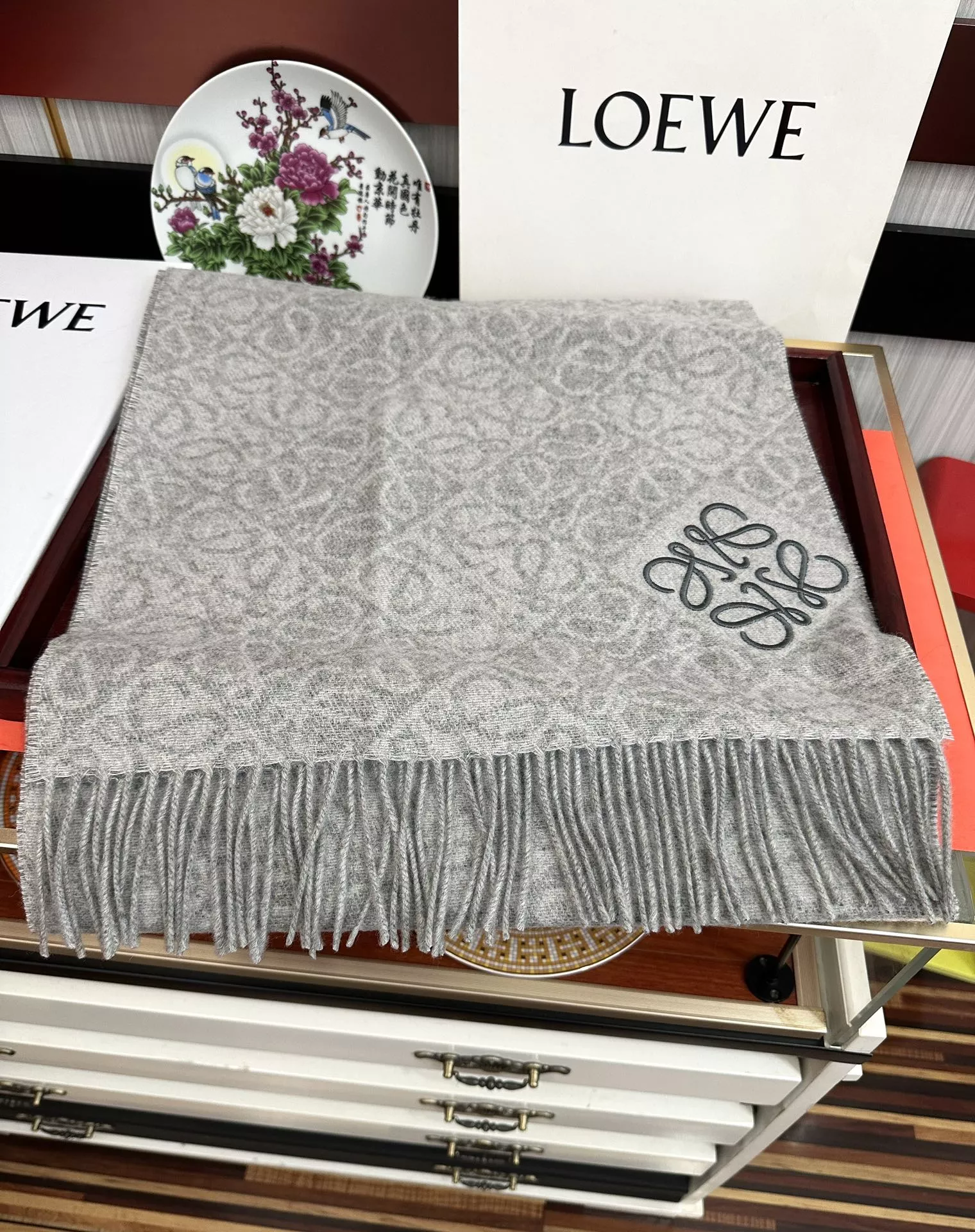 Breathable 3987 LOEWE Scarf For Unisex