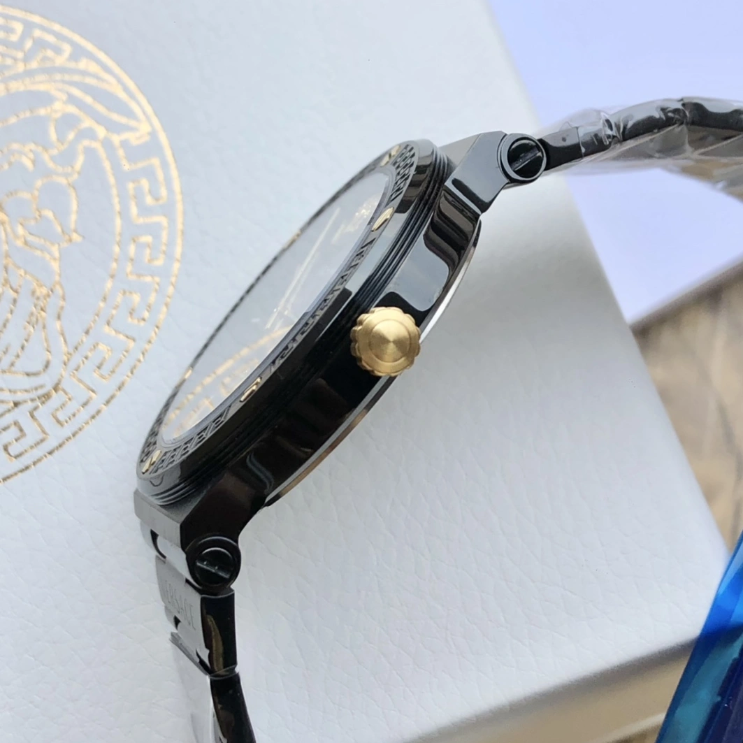 Breathable 418 Versace AAA Quality Watches