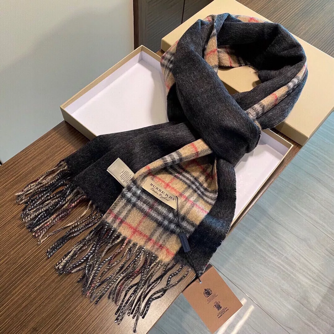 Breathable 4290 Burberry Scarf For Women