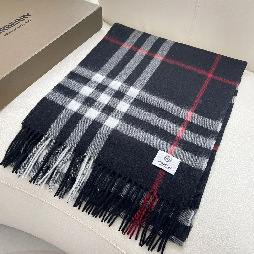 Breathable 4294 Burberry Scarf