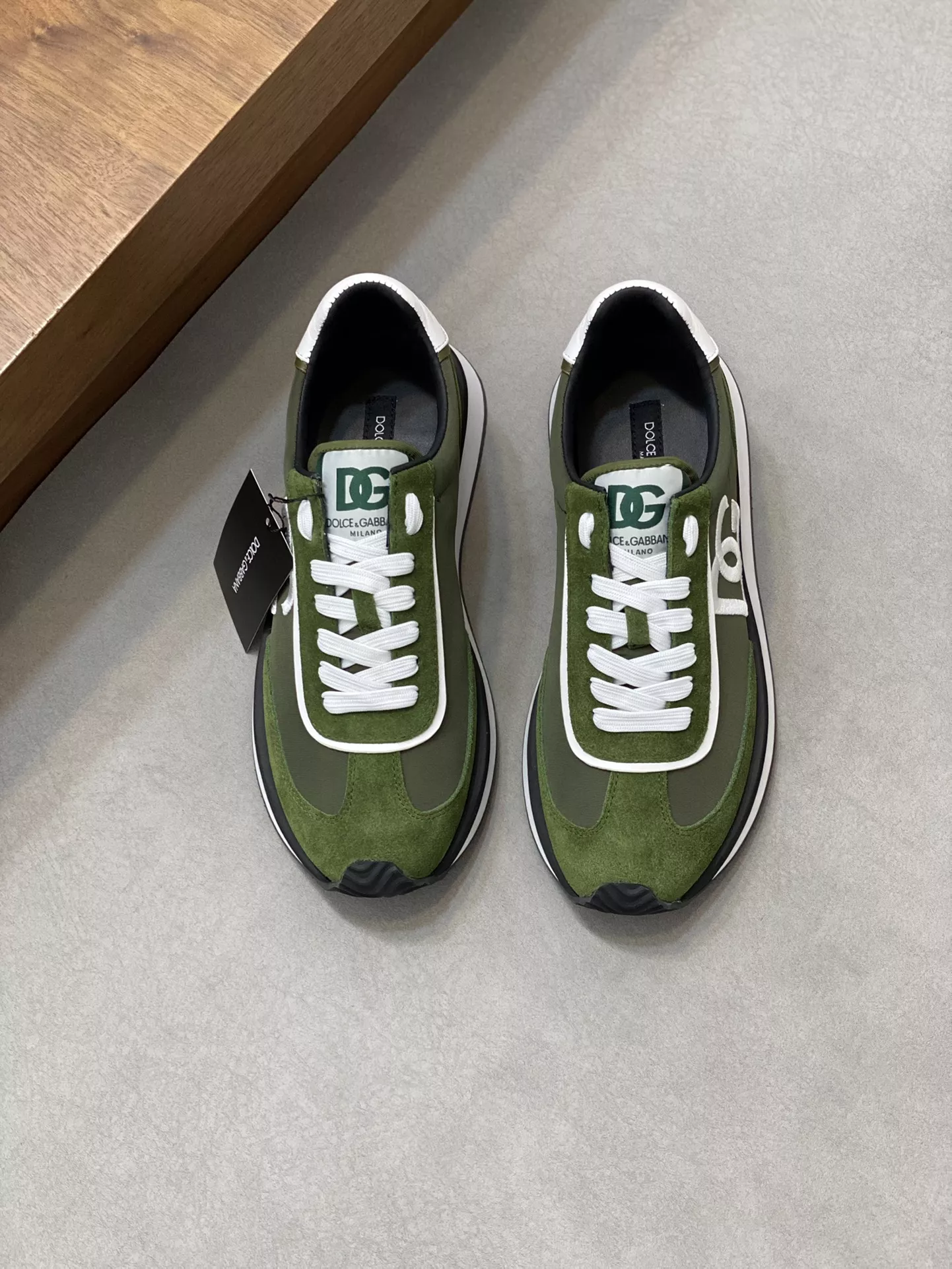 Breathable 450 Dolce & Gabbana D&G Casual Shoes For Men