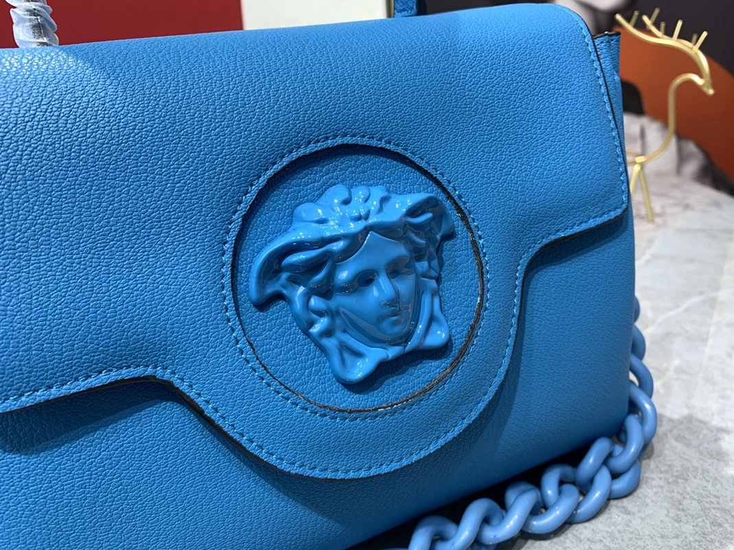 Breathable 4621 Versace AAA Quality Handbags For Women