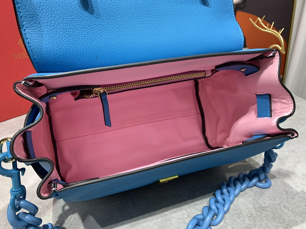 Breathable 4621 Versace AAA Quality Handbags For Women