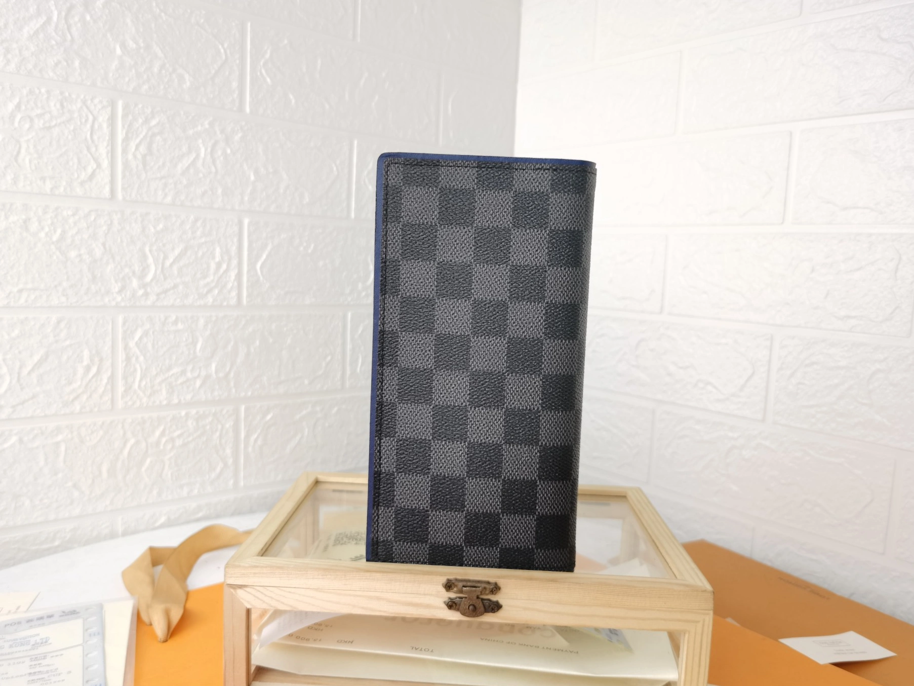 Breathable 4630 Louis Vuitton LV Card Case For Unisex