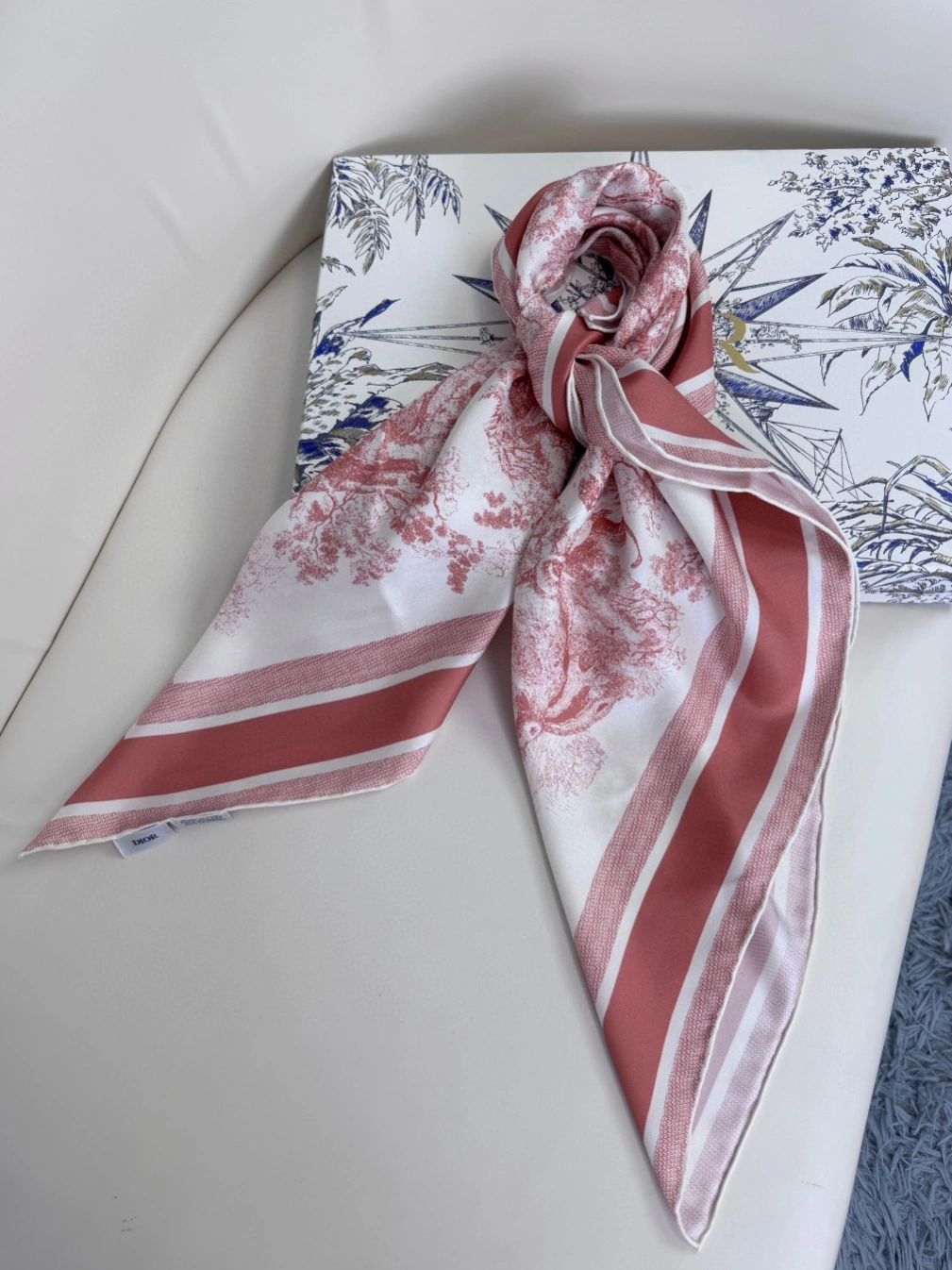 Breathable 5007 Christian Dior Silk Squares For Women