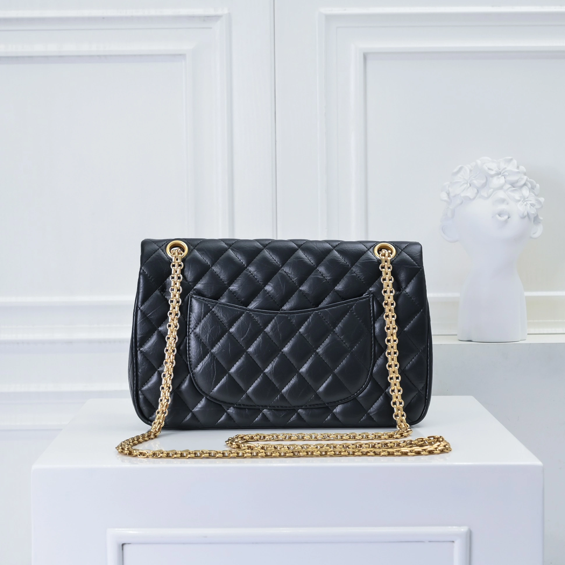 Breathable 5017 Chanel AAA Quality Shoulder Bags For Women