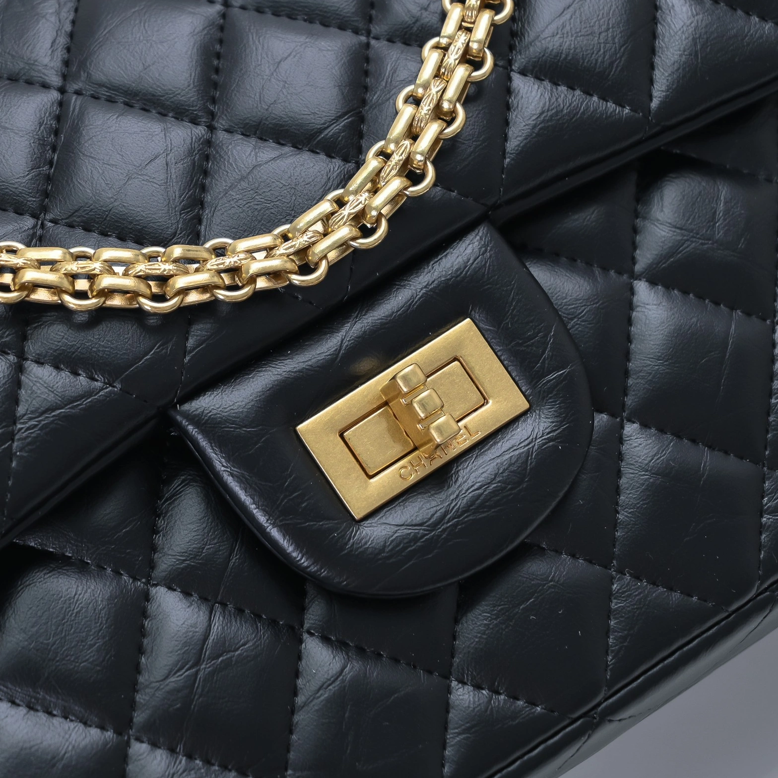 Breathable 5017 Chanel AAA Quality Shoulder Bags For Women