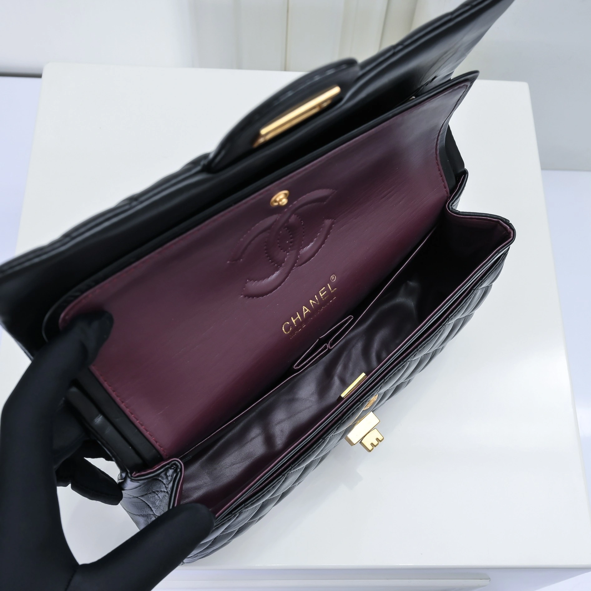 Breathable 5017 Chanel AAA Quality Shoulder Bags For Women