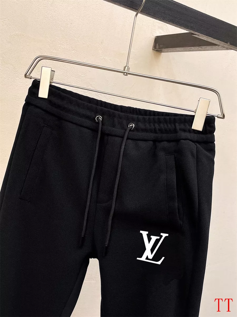 Breathable 5233 Louis Vuitton LV Tracksuits Long Sleeved For Men