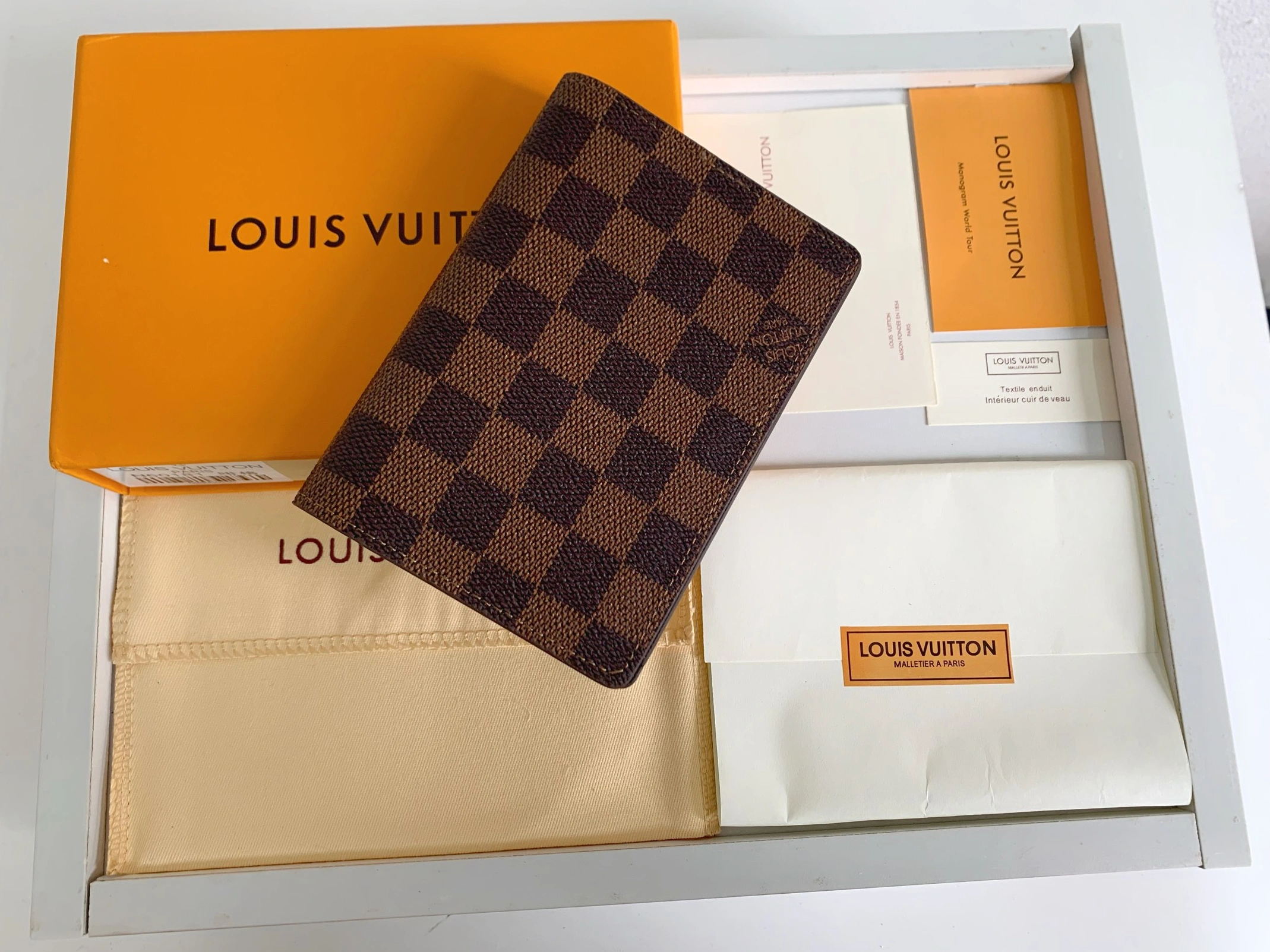 Breathable 5290 Louis Vuitton Card Case For Unisex