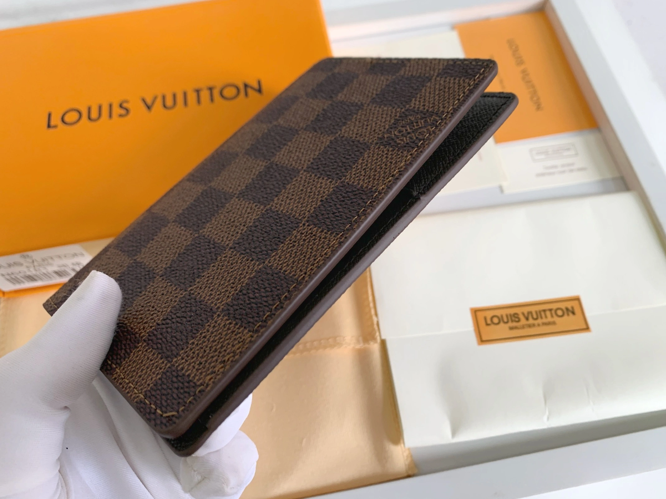 Breathable 5290 Louis Vuitton Card Case For Unisex