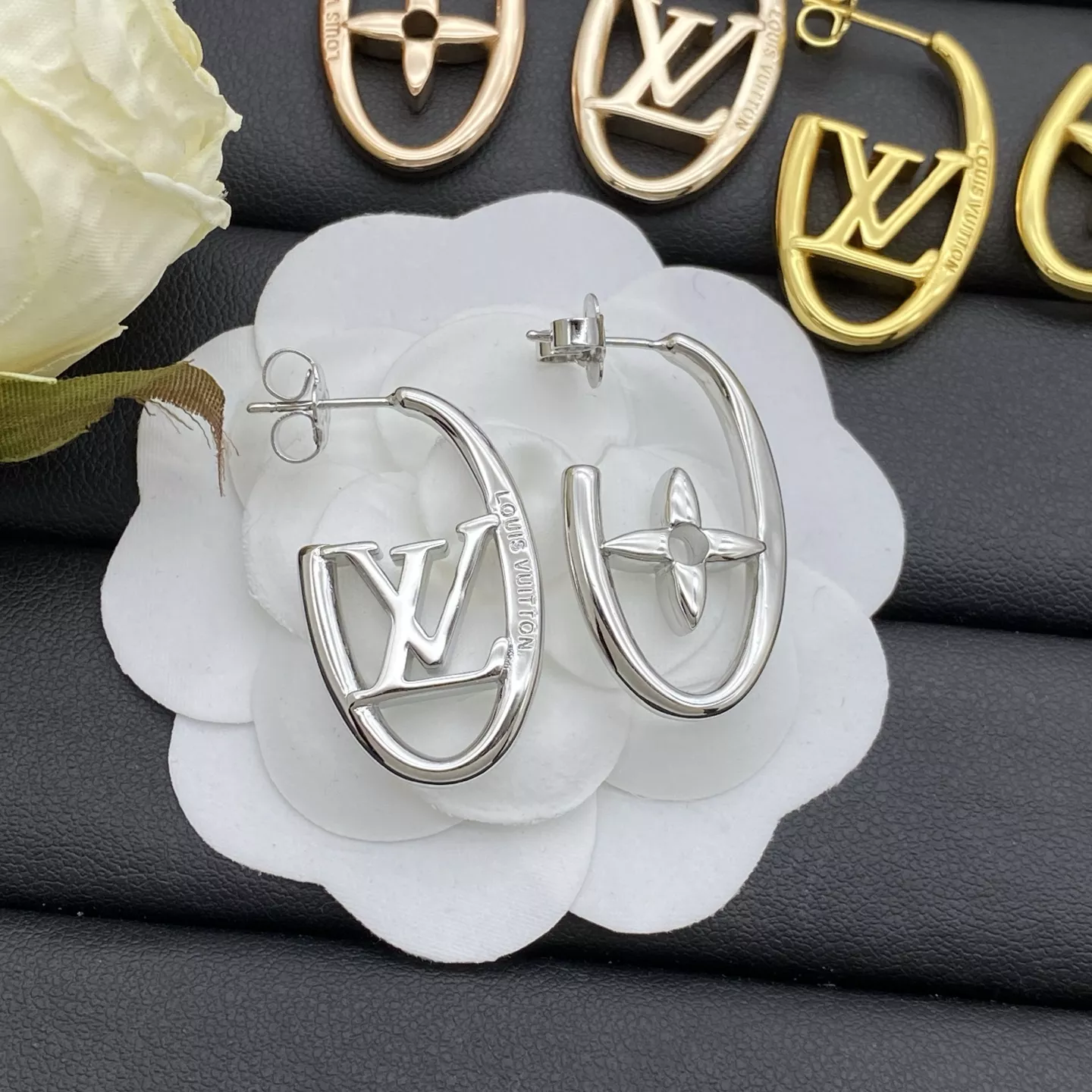 Breathable 5293 Louis Vuitton Earrings For Women