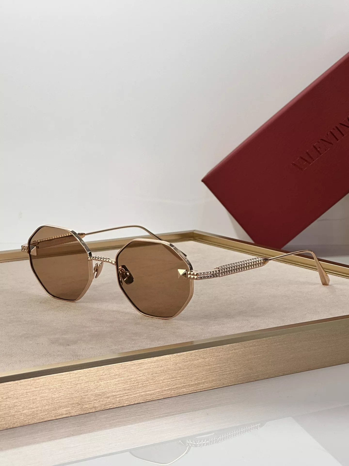 Breathable 5310 Valentino AAA Quality Sunglasses