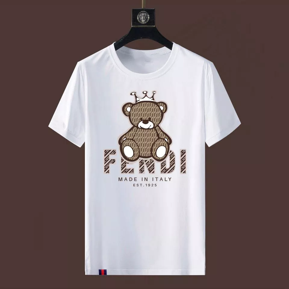 Breathable 5332 Fendi T-Shirts Short Sleeved For Men