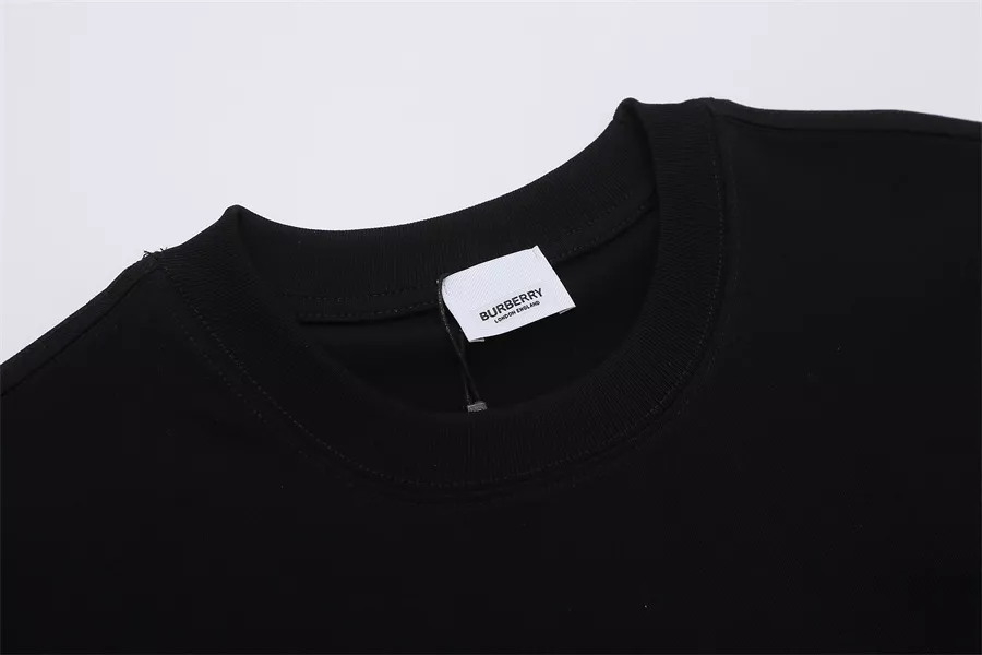 Breathable 546 Burberry T-Shirts Short Sleeved For Unisex