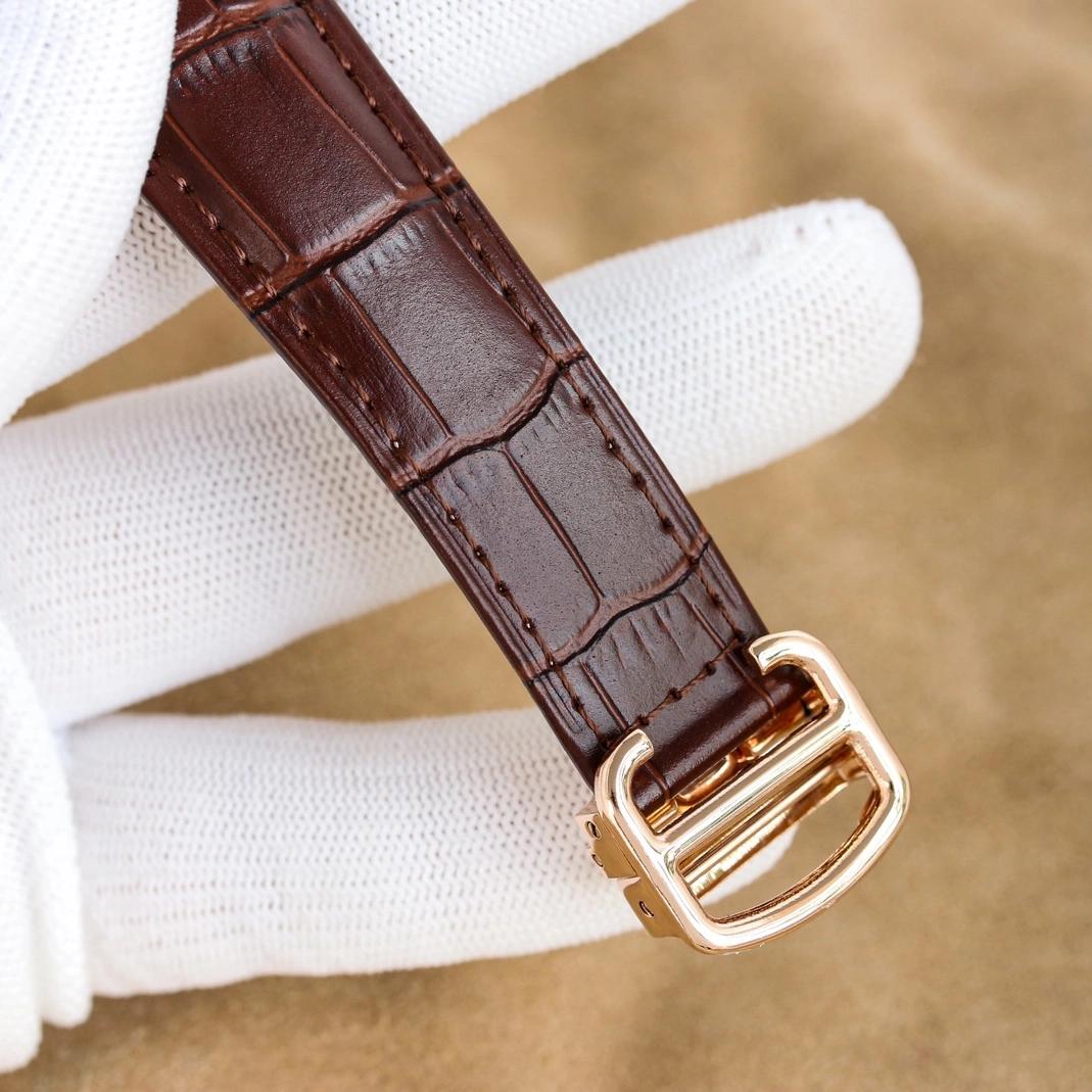 Breathable 5563 Cartier AAA Quality Watches