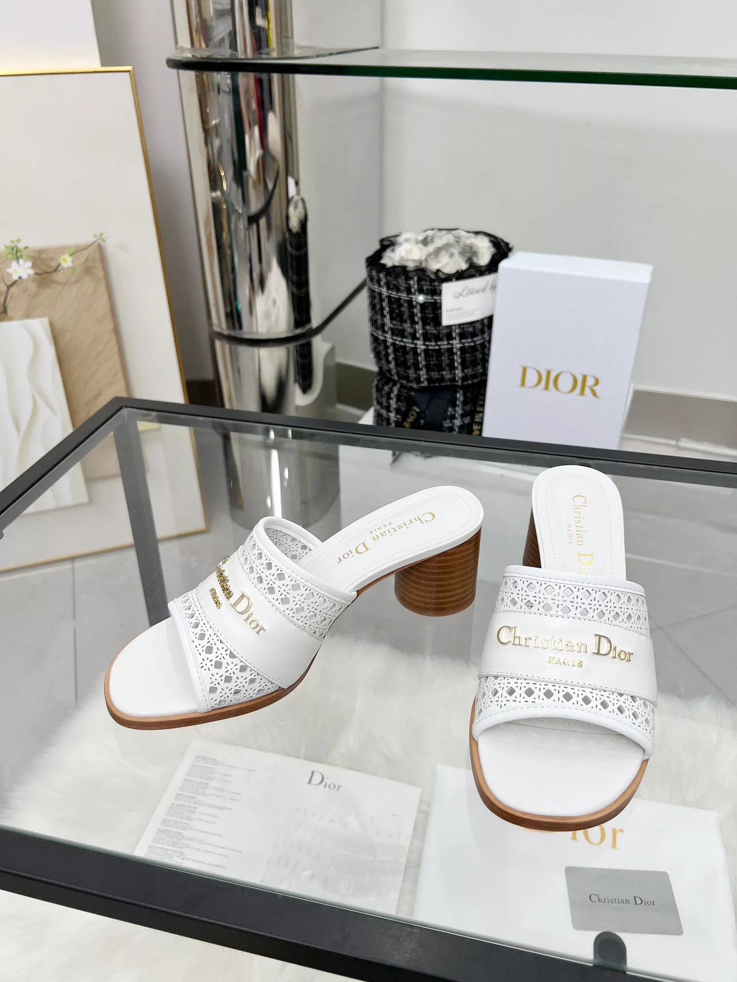 Breathable 5639 Christian Dior Slippers For Women