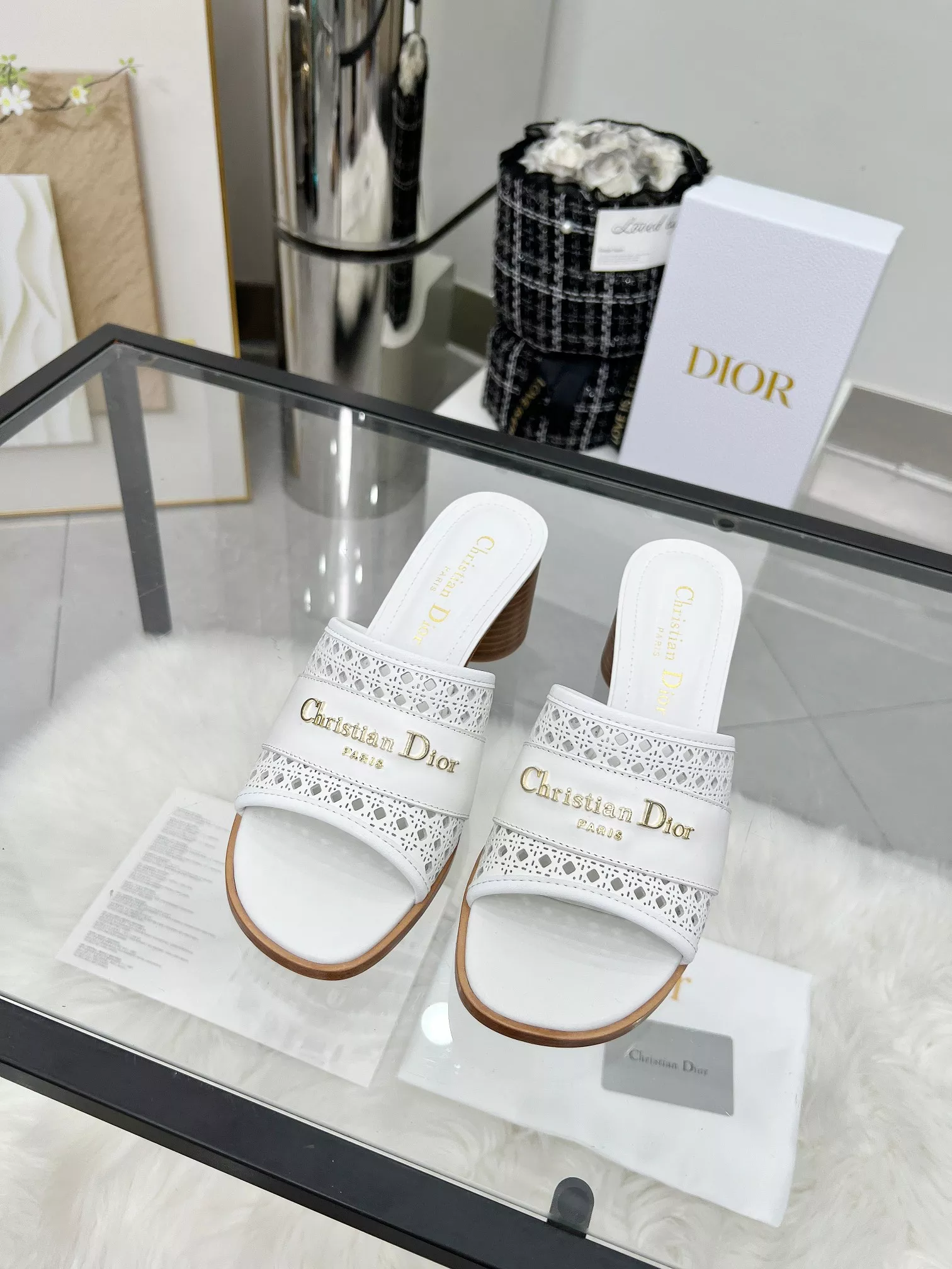 Breathable 5639 Christian Dior Slippers For Women