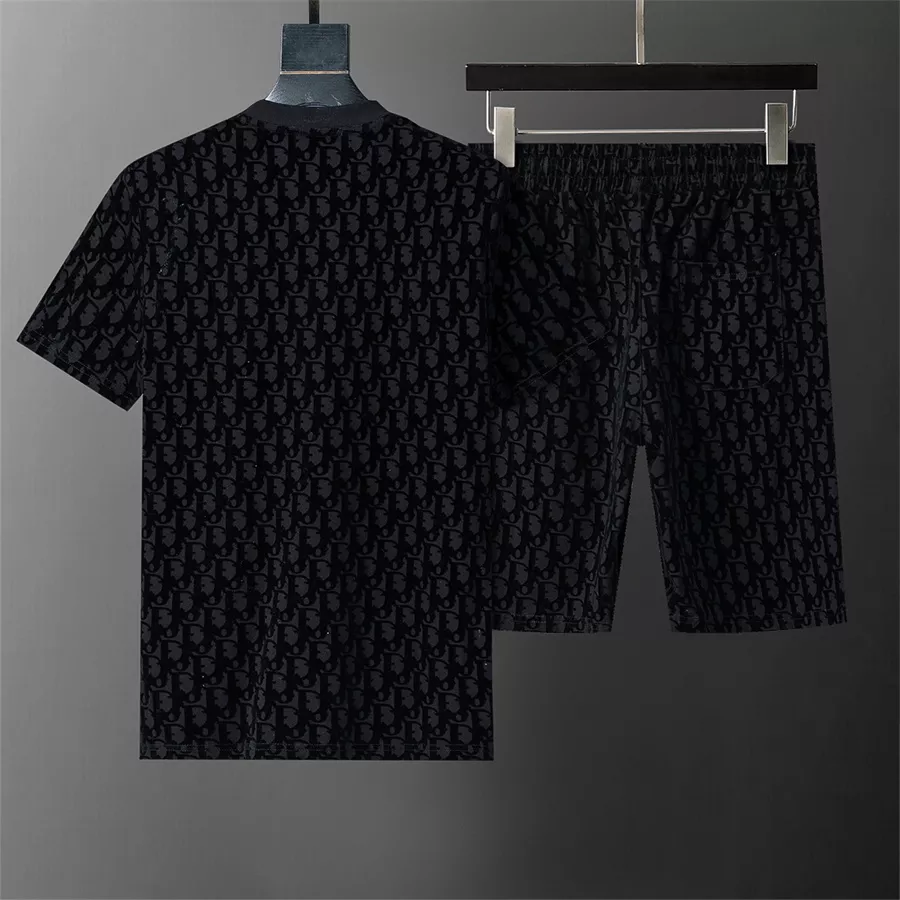 Breathable 5699 Christian Dior Tracksuits Short Sleeved For Men