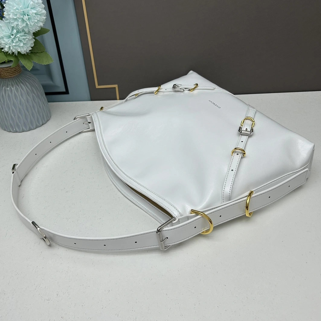 Breathable 6055 Givenchy AAA Quality Shoulder Bags For Women