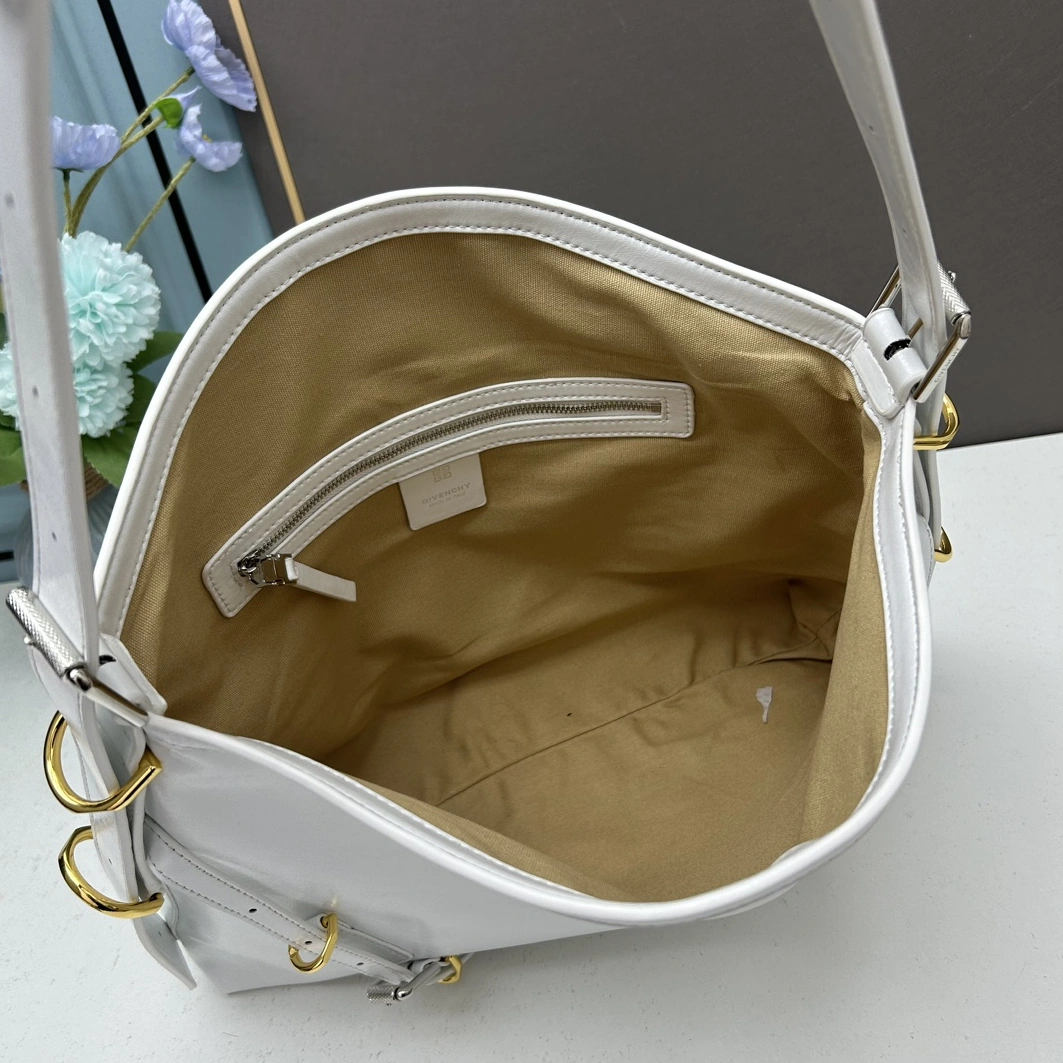 Breathable 6055 Givenchy AAA Quality Shoulder Bags For Women