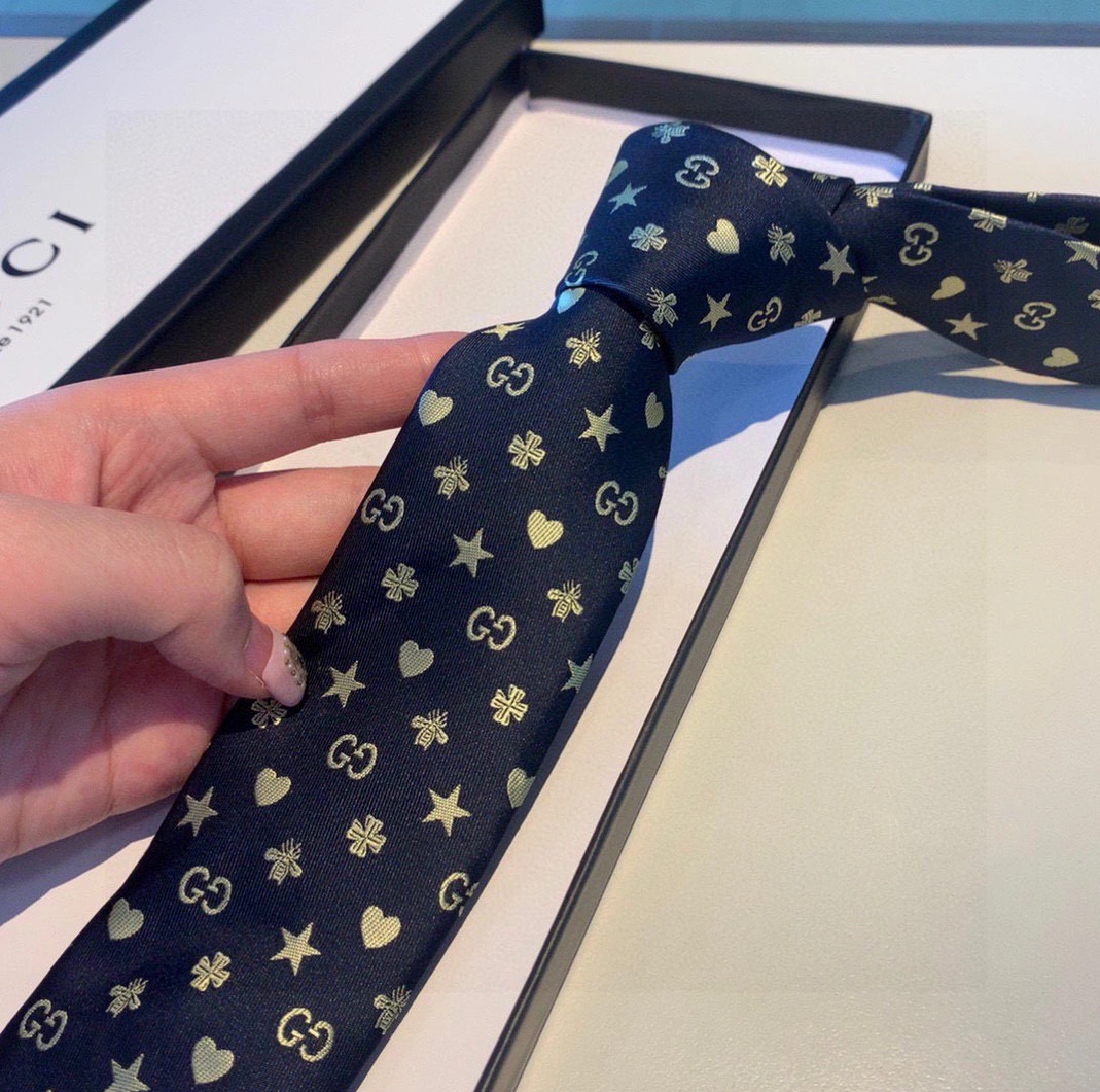 Breathable 6055 Gucci Necktie For Men