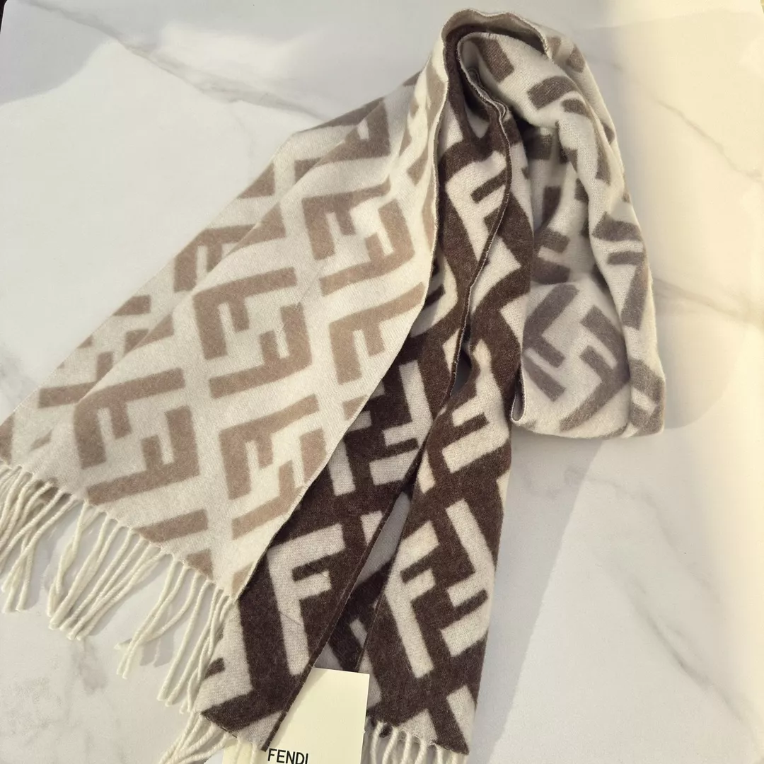 Breathable 6445 Fendi Scarf For Women