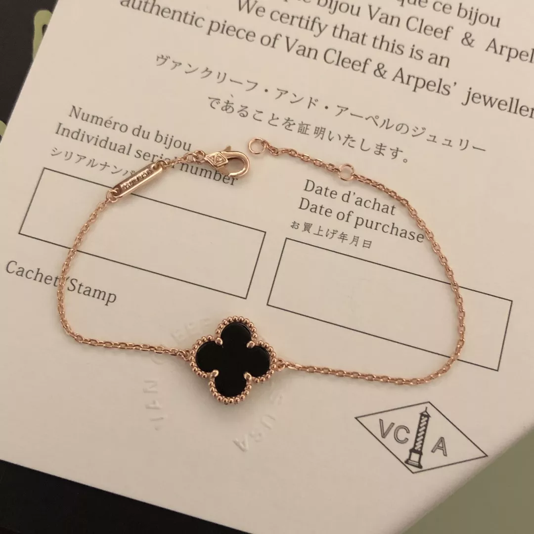Breathable 6537 Van Cleef & Arpels Bracelets For Women