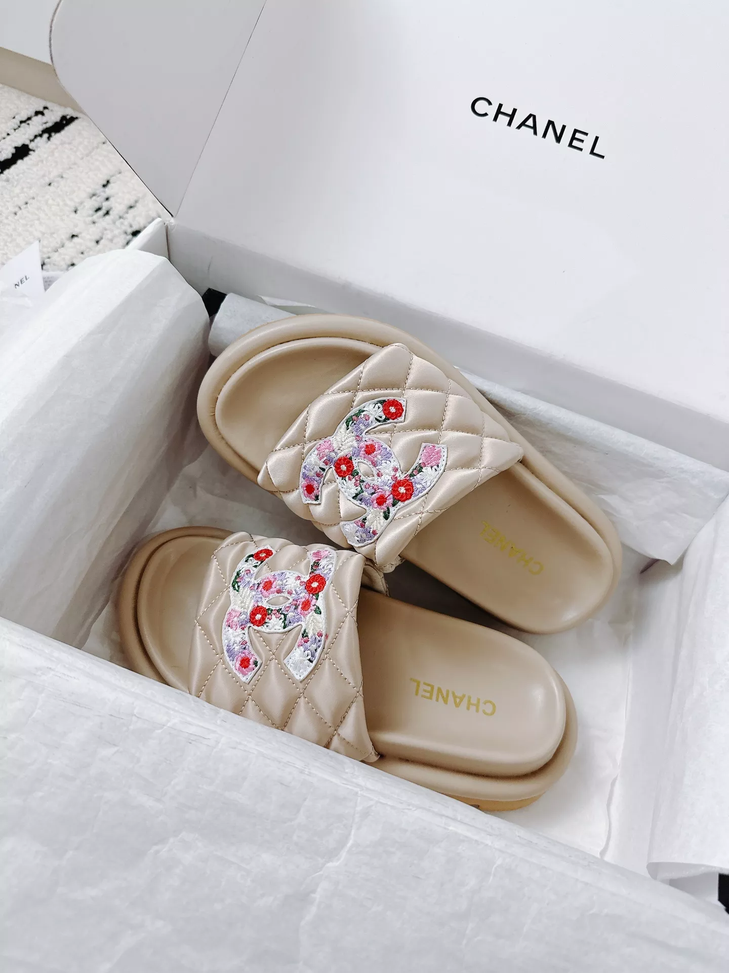 Breathable 6581 Chanel Slippers For Women