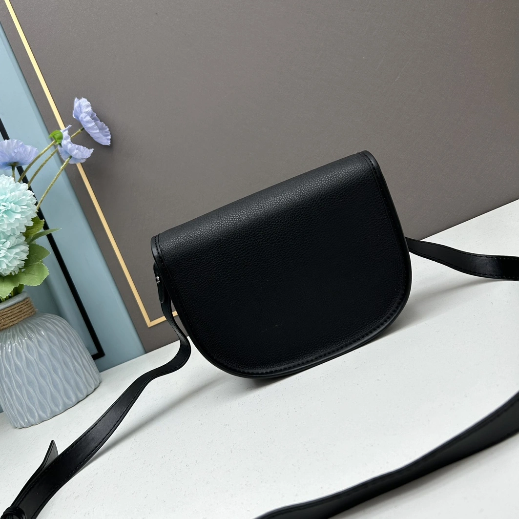 Breathable 6690 Christian Dior AAA Quality Messenger Bags For Unisex