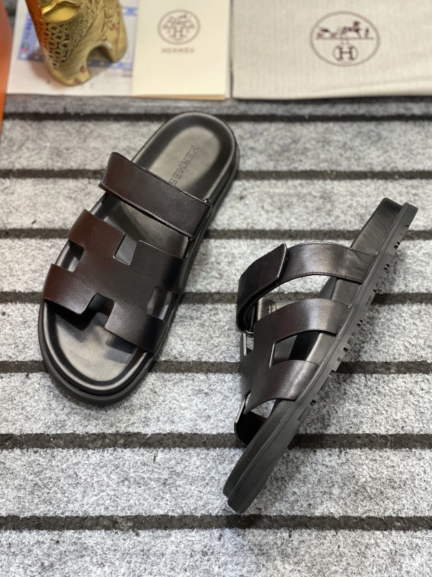 Breathable 7049 Hermes Sandal For Men
