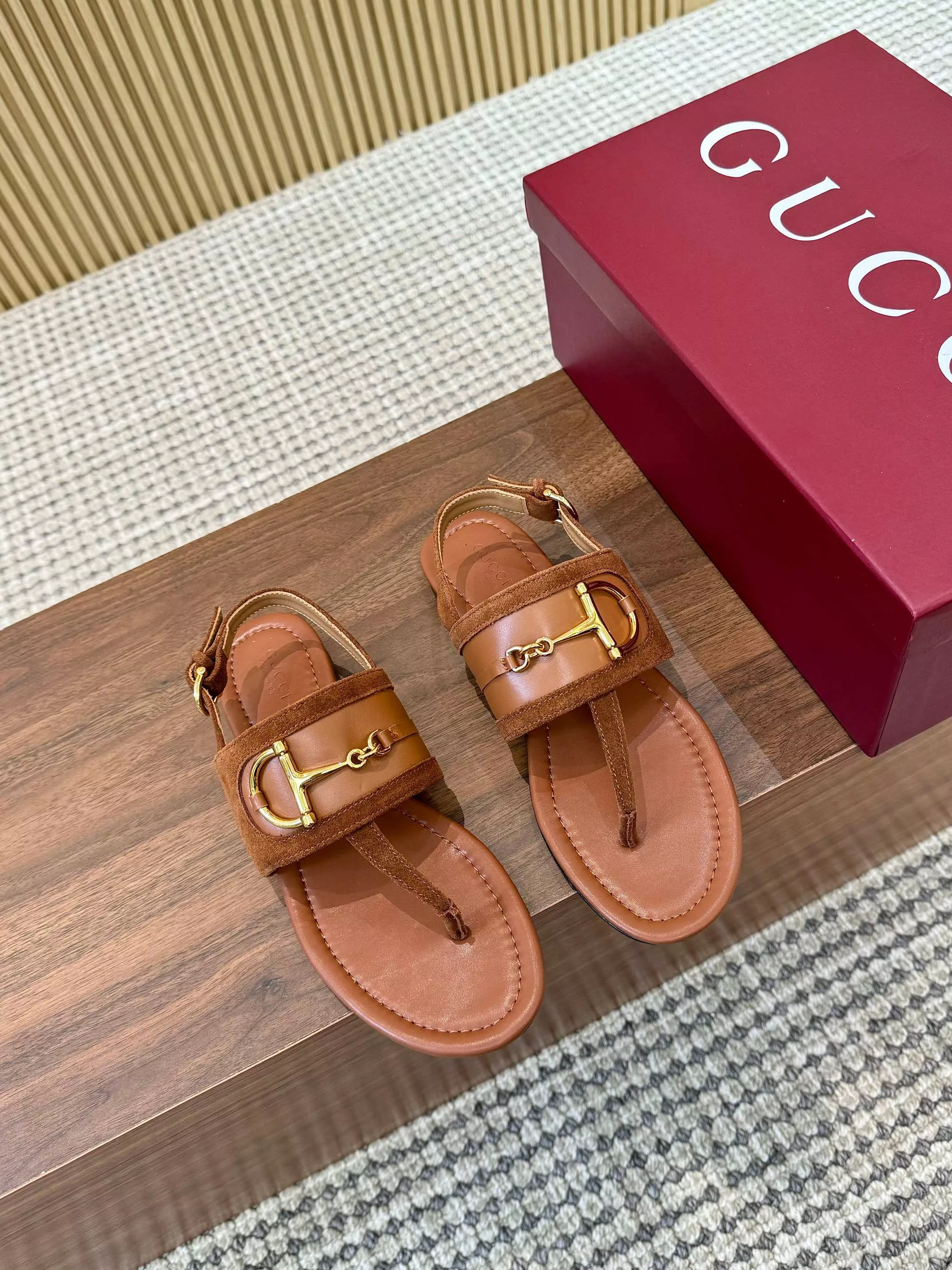Breathable 7454 Gucci Sandal For Women