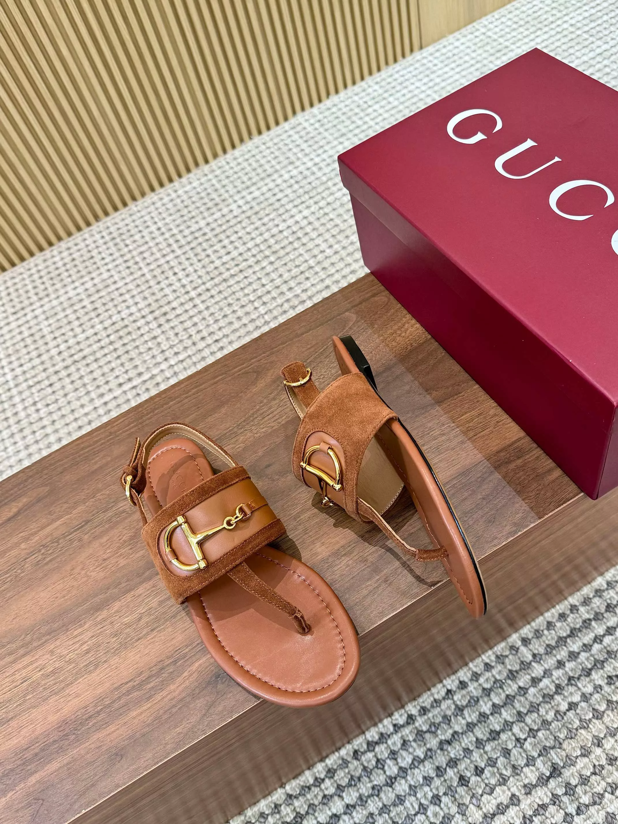 Breathable 7454 Gucci Sandal For Women