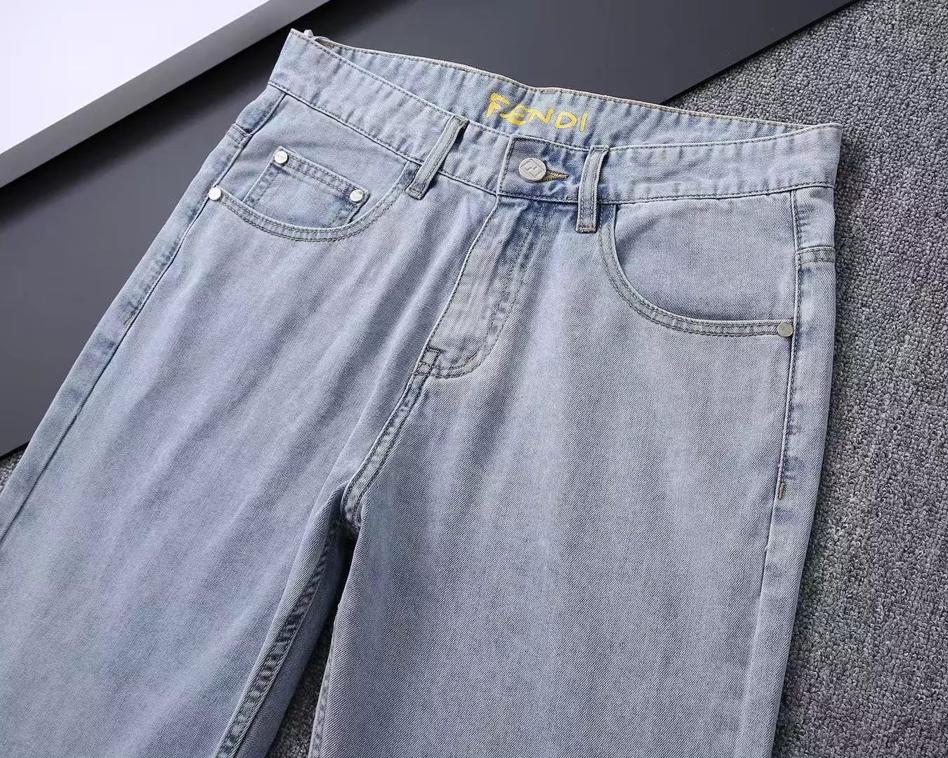 Breathable 7495 Fendi Jeans For Men