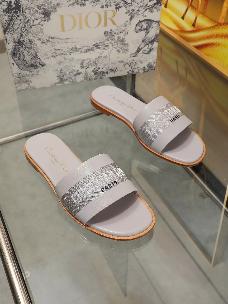 Breathable 7505 Christian Dior Slippers For Women