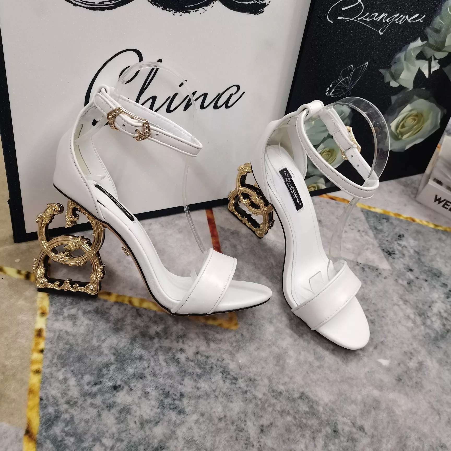 Breathable 7647 Dolce & Gabbana D&G Sandal For Women