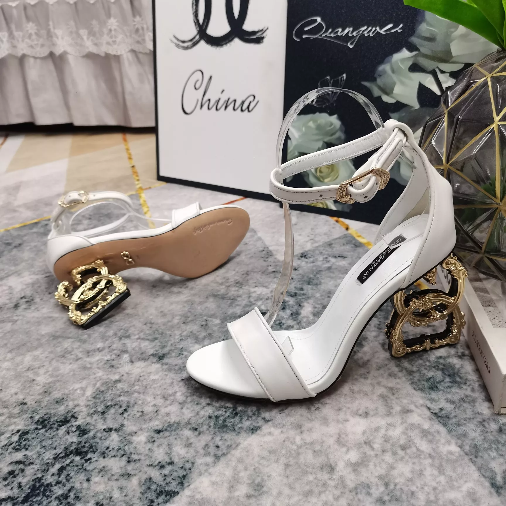 Breathable 7647 Dolce & Gabbana D&G Sandal For Women