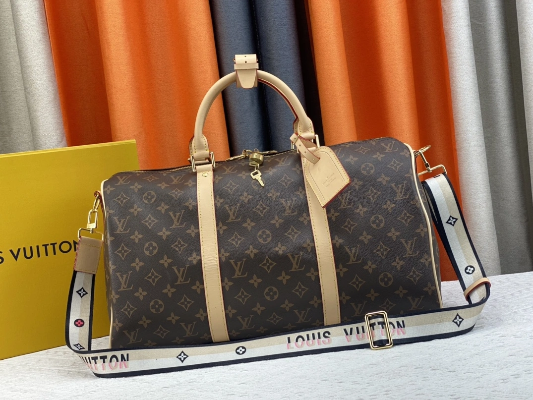 Breathable 7697 Louis Vuitton Travel Bags