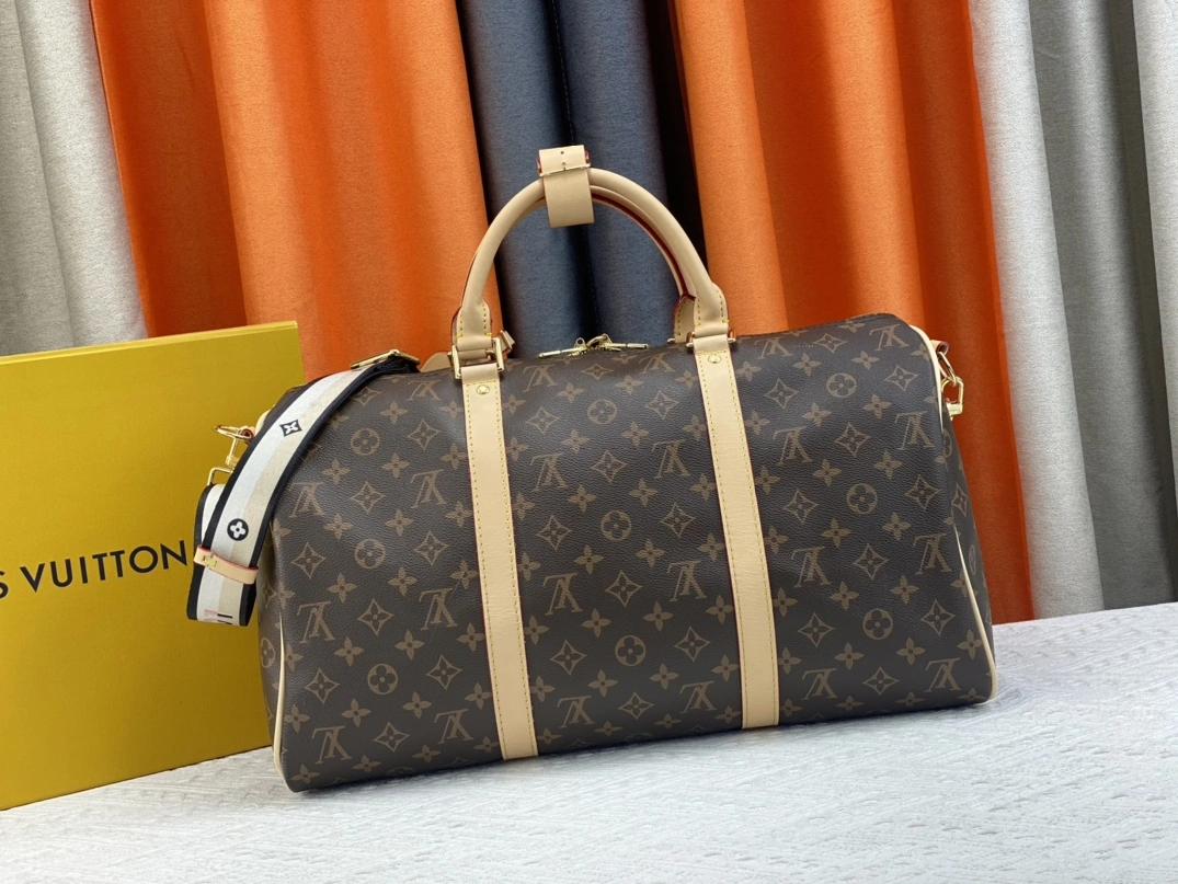 Breathable 7697 Louis Vuitton Travel Bags