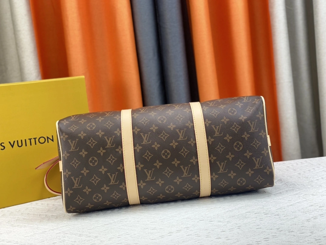 Breathable 7697 Louis Vuitton Travel Bags