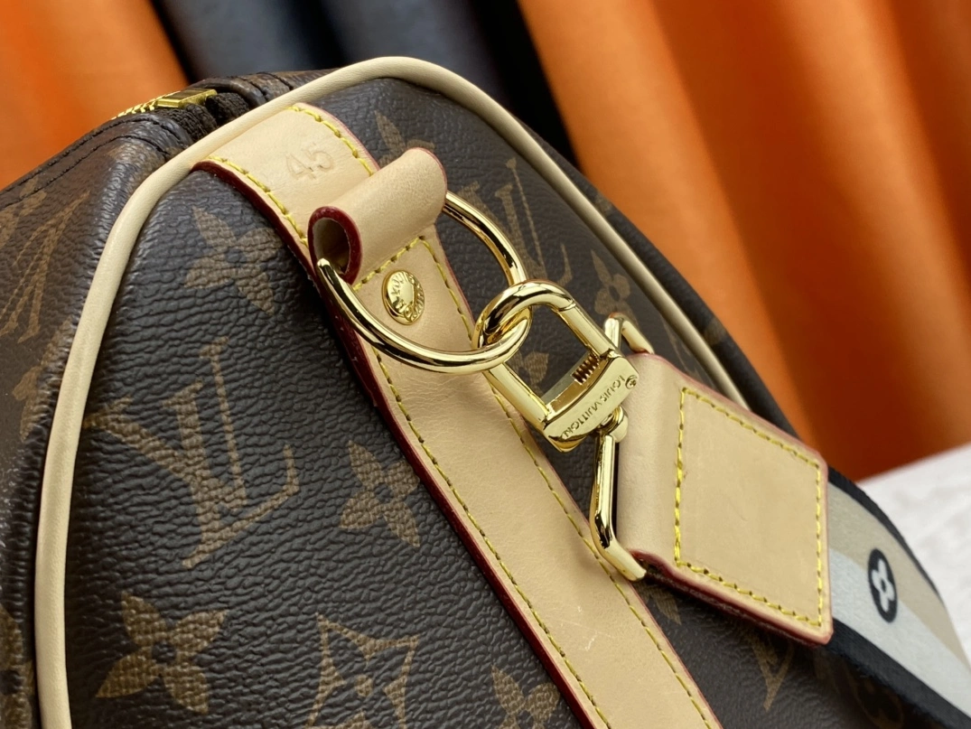 Breathable 7697 Louis Vuitton Travel Bags