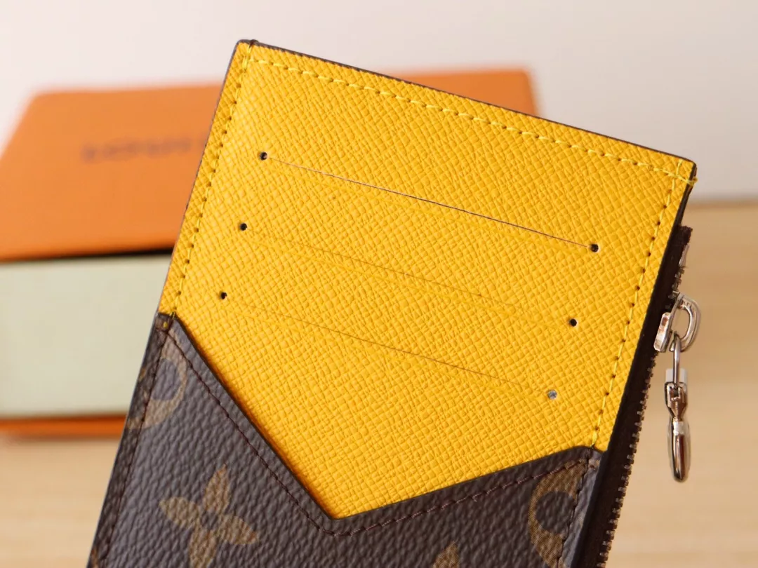 Breathable 7795 Louis Vuitton LV Card Case