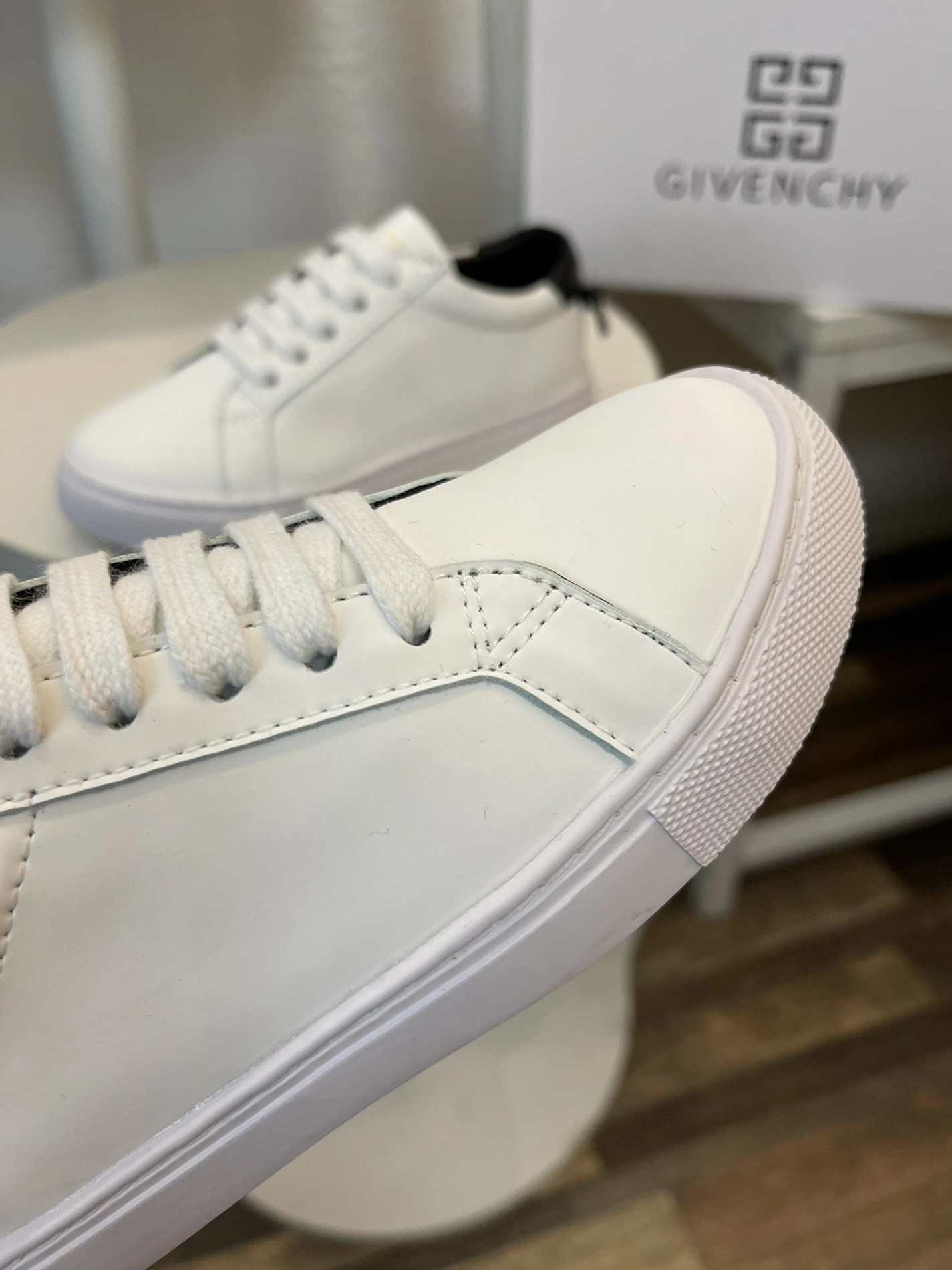 Breathable 7819 Givenchy Kids Shoes For Kids