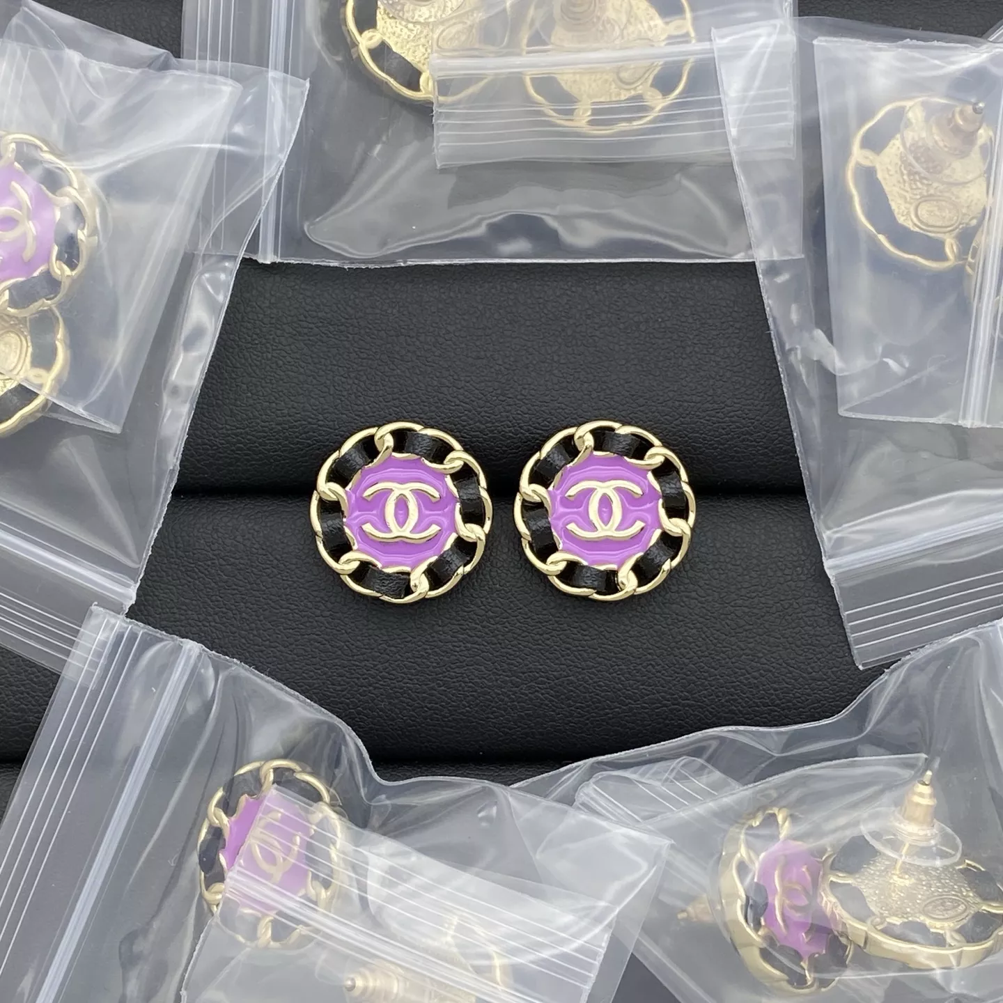 Breathable 7827 Chanel Earrings For Women