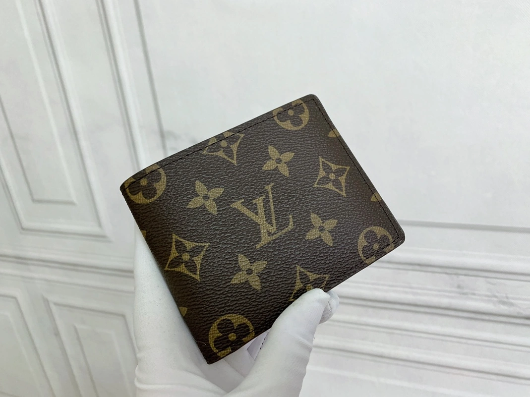 Breathable 8000 Louis Vuitton LV Wallets For Unisex