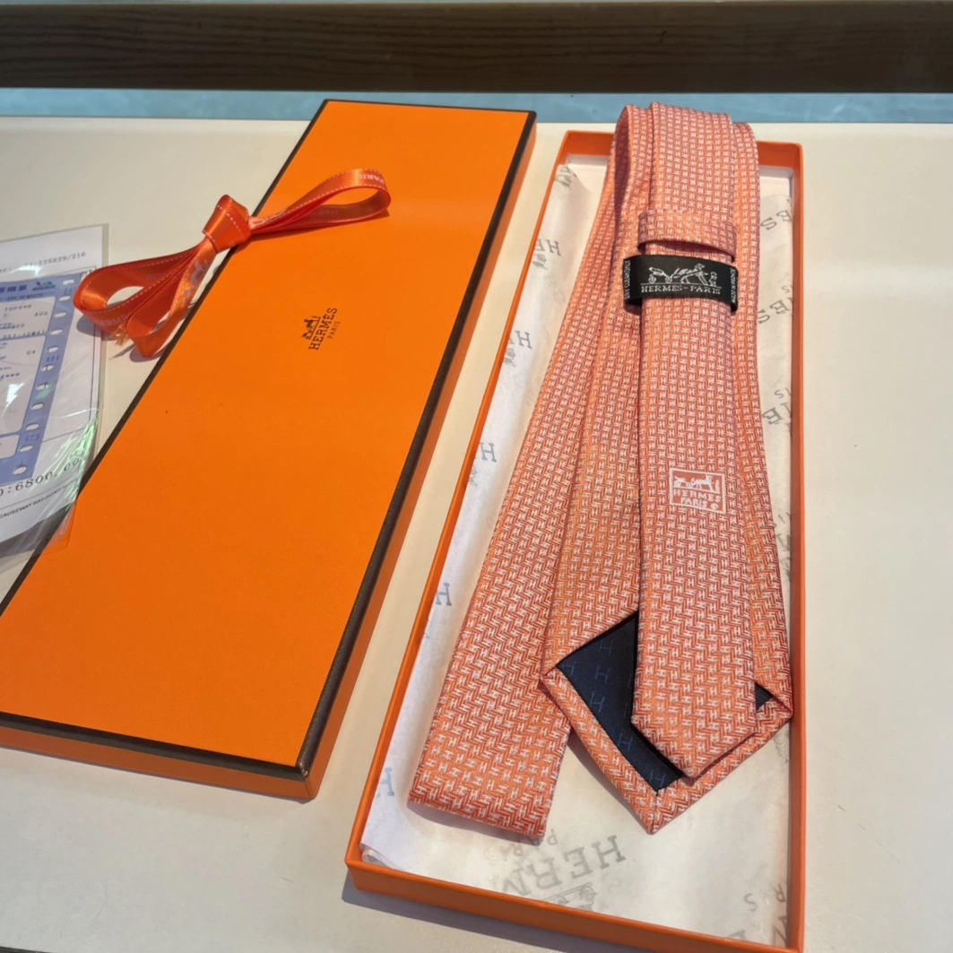 Breathable 8104 Hermes Necktie For Men